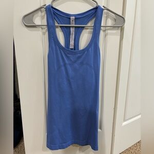Lululemon tank, size 4